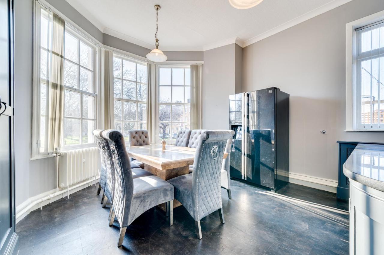 Wakefield Town House Villa Екстериор снимка