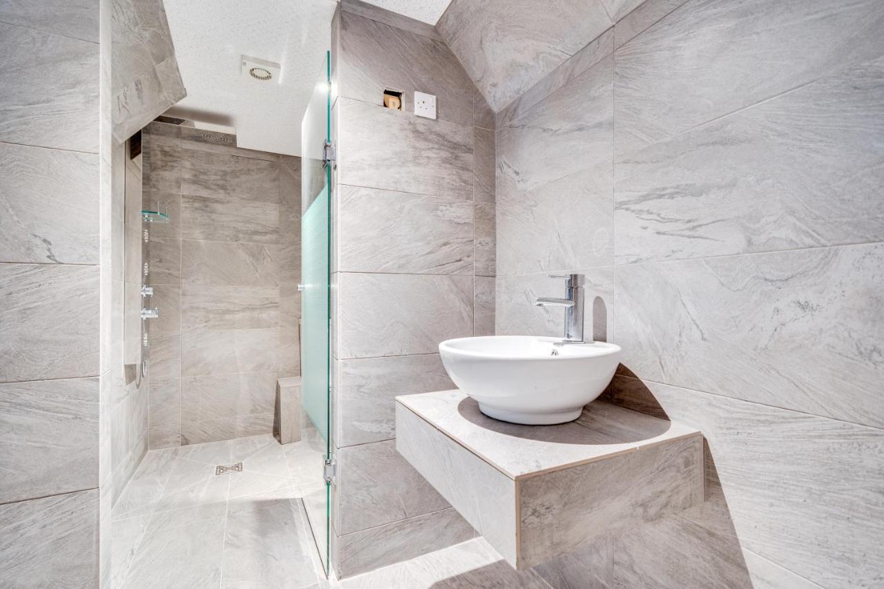 Wakefield Town House Villa Екстериор снимка